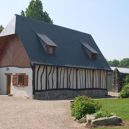 Domaine De Pimont Bed & Breakfast Yerville  Exterior photo